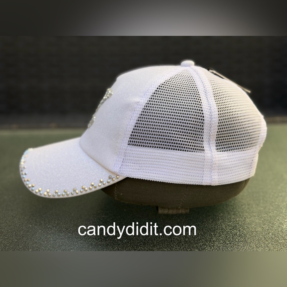 NWT Beautiful Handmade A Touch Of Sparkle Silver LV Logo White Ball Cap - Picture 6 of 10